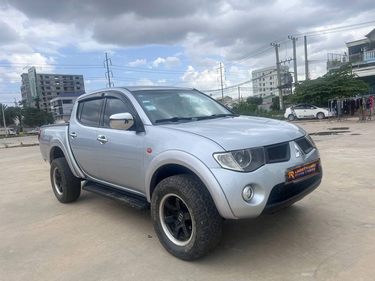 Mitsubishi Triton 2007
