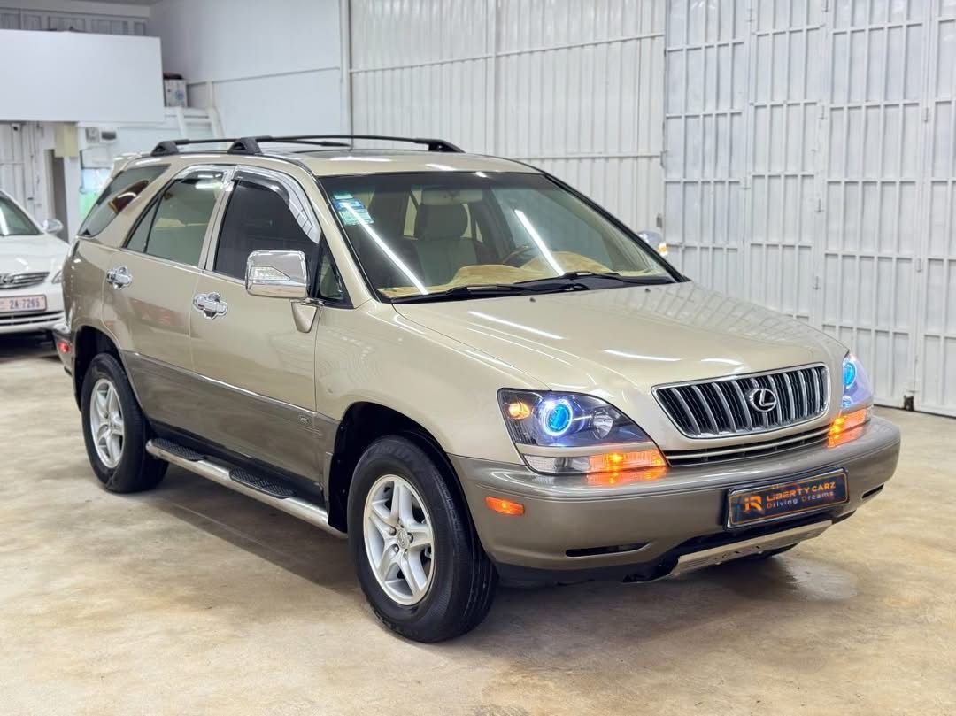雷克萨斯 RX 300 2001forsale