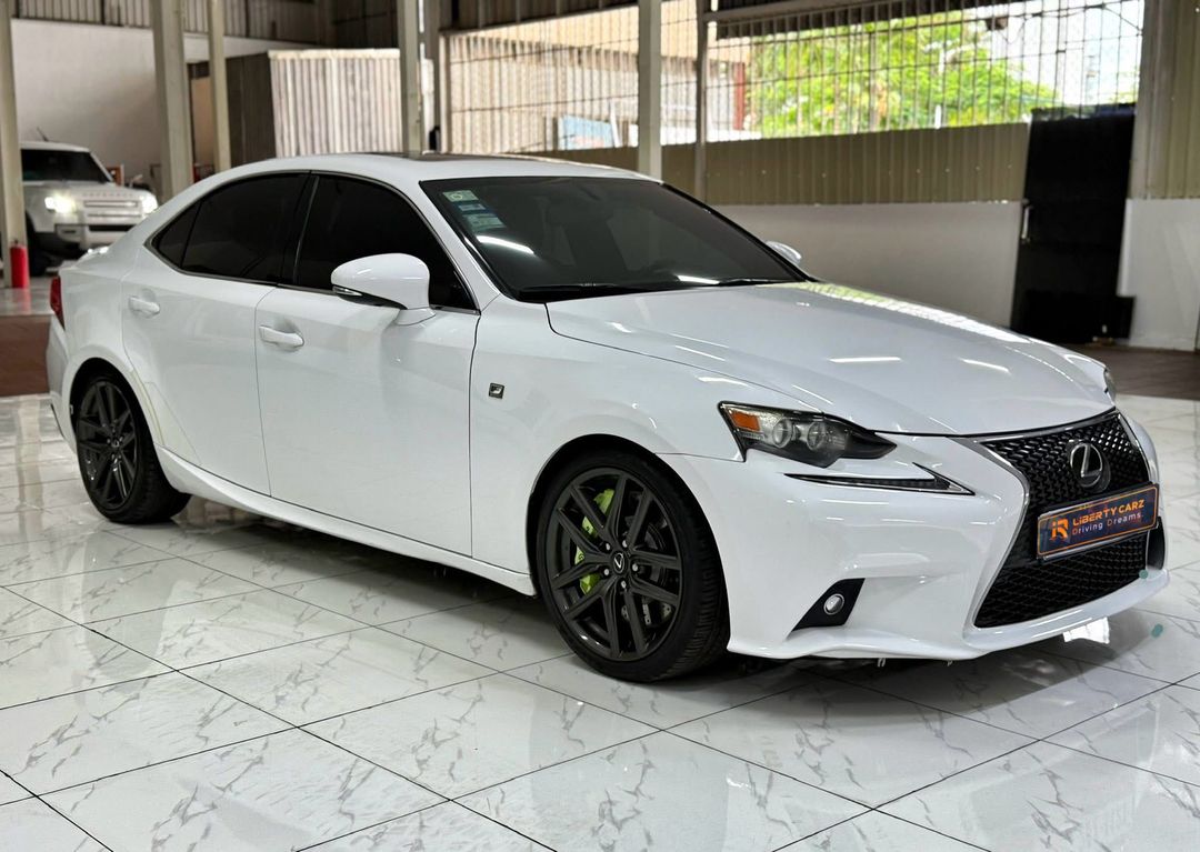 Lexus is200t 2016forsale