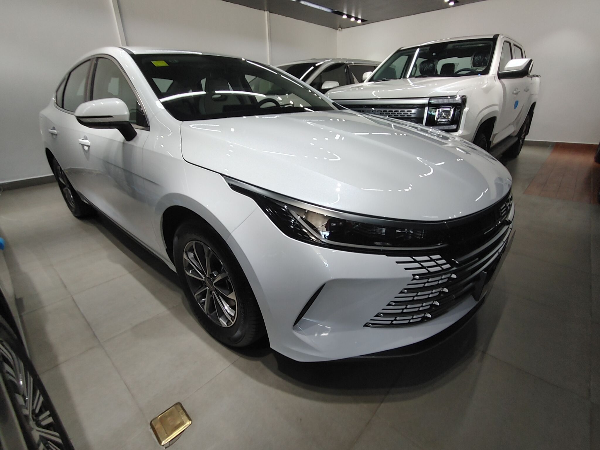 BYD Destroyer 05 DM-i 2024