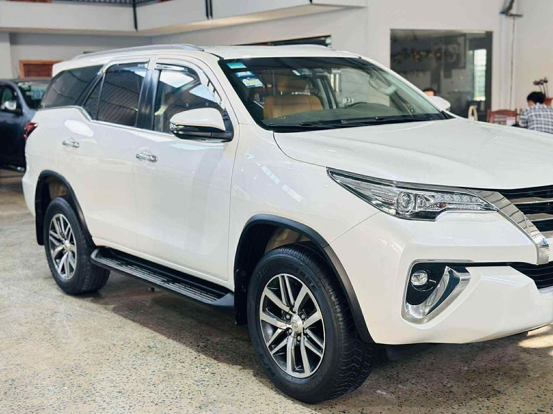 តូយ៉ូតា Fortuner 2019forsale