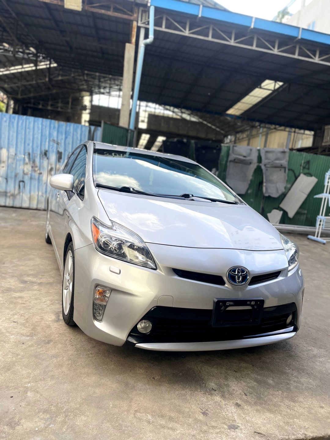 តូយ៉ូតា Prius 2013forsale