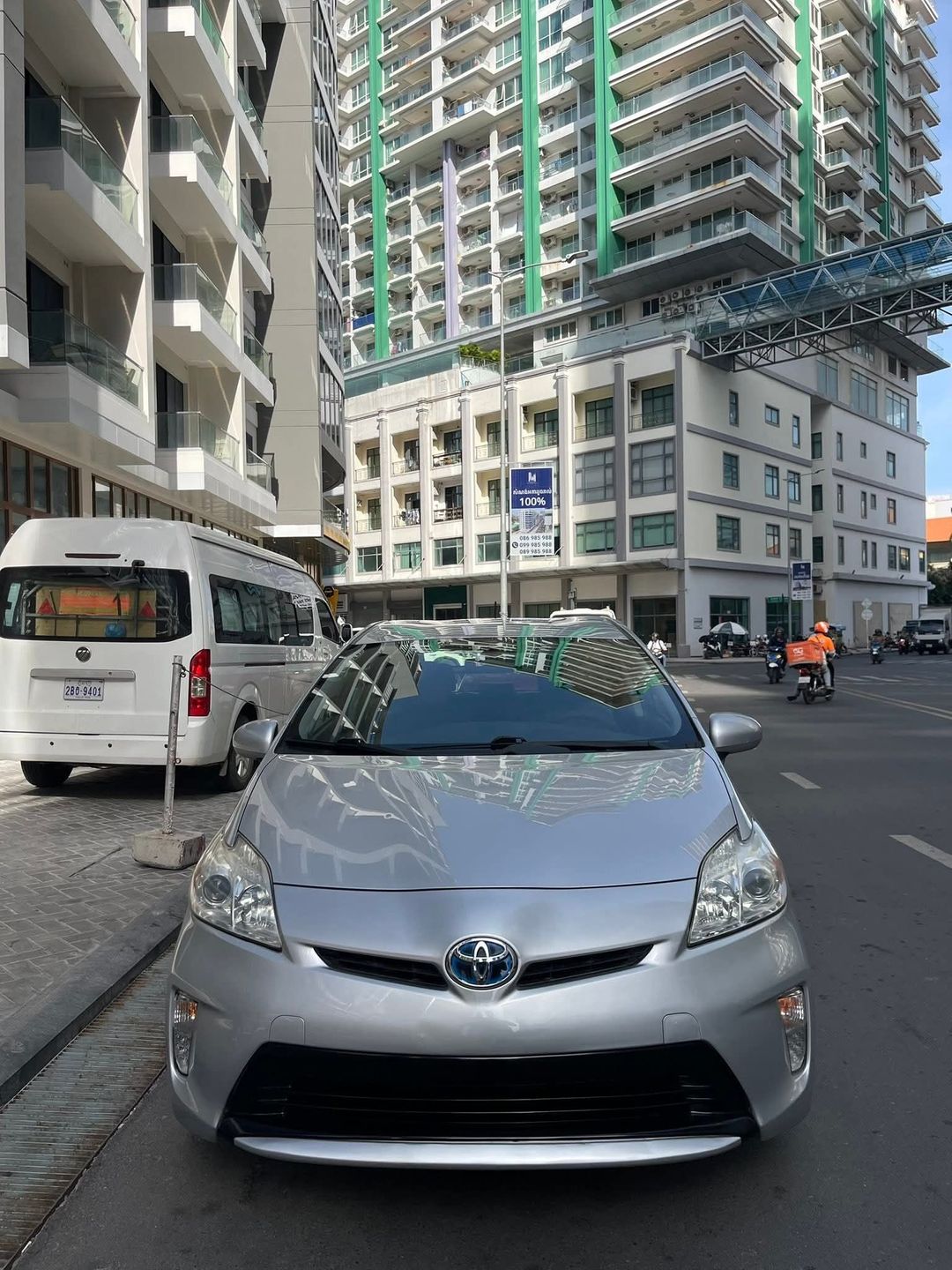 តូយ៉ូតា Prius 2012forsale