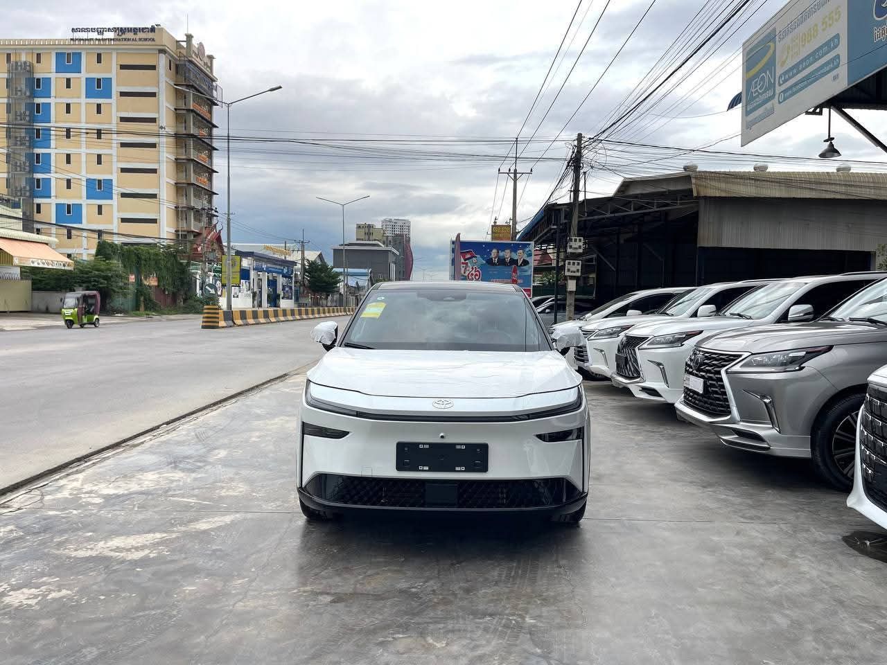 Toyota BZ3X 2025