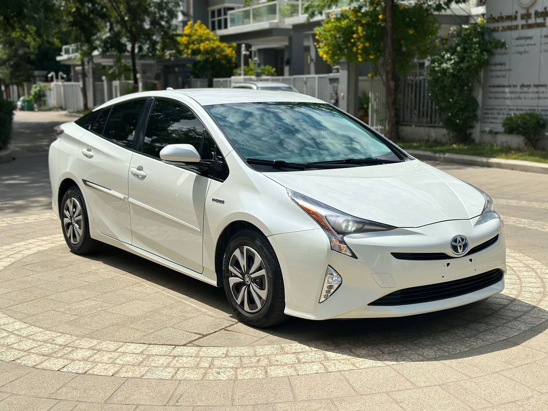 丰田 普锐斯 Prime 2016forsale