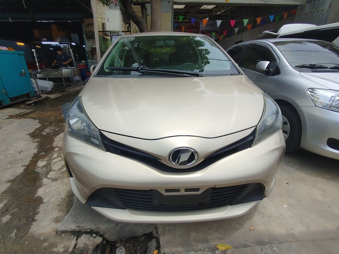 丰田 Vitz 2014forsale