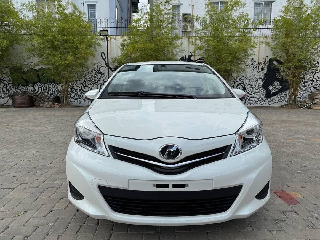 丰田 Vitz 2011forsale