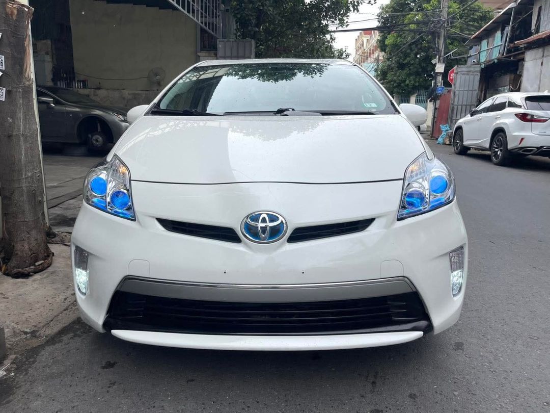 តូយ៉ូតា Prius 2012forsale