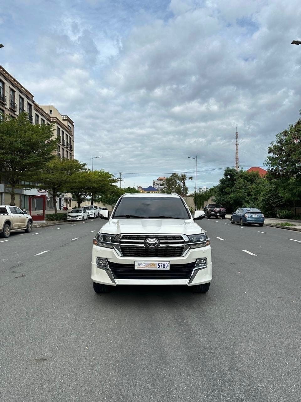 丰田 兰德酷路泽 2013forsale