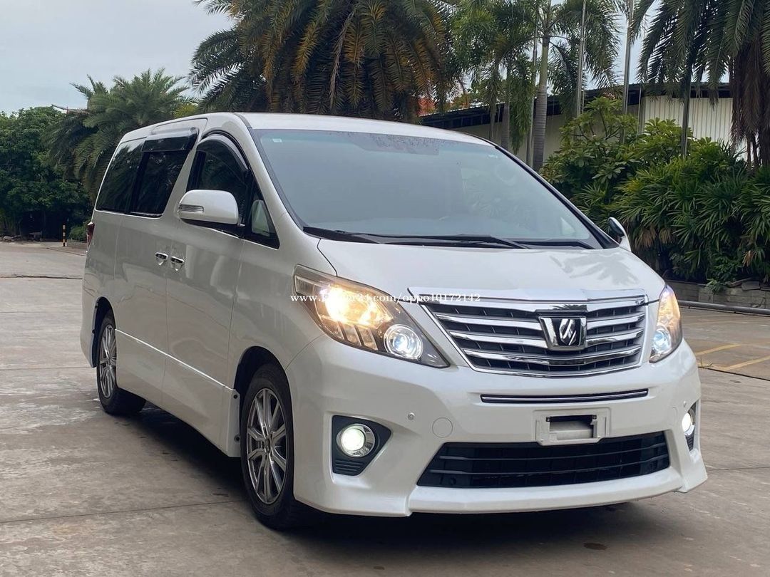 តូយ៉ូតា អាល់ហ្វា 2012forsale