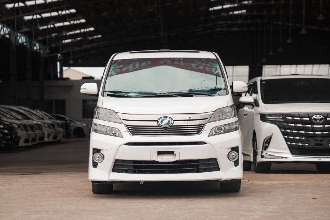 Toyota Vellfire 2012forsale