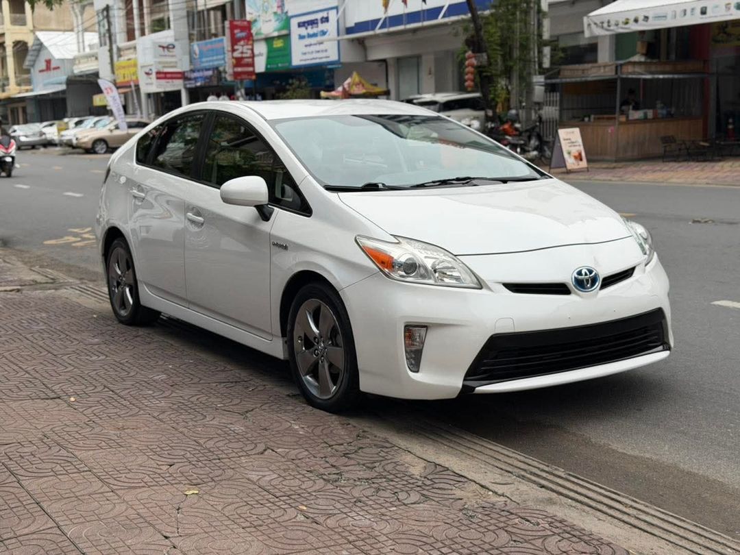丰田 普锐斯 2013forsale