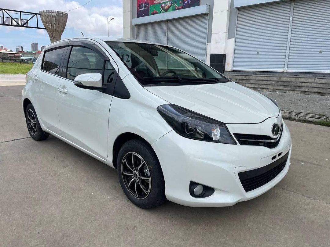 Toyota Vitz 2012forsale